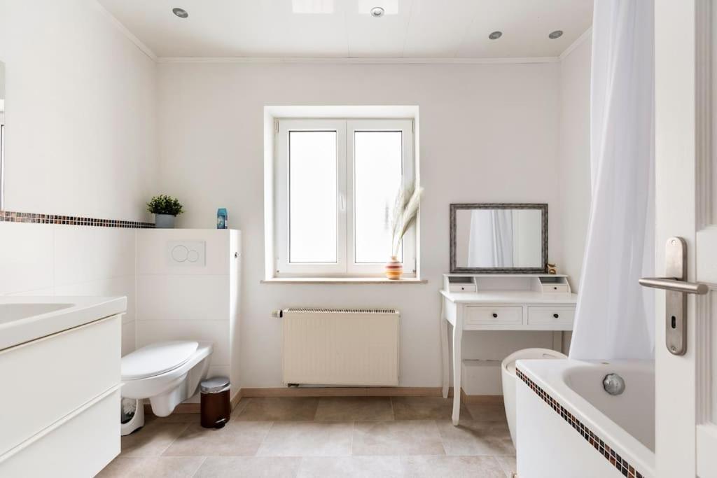 Apartment E